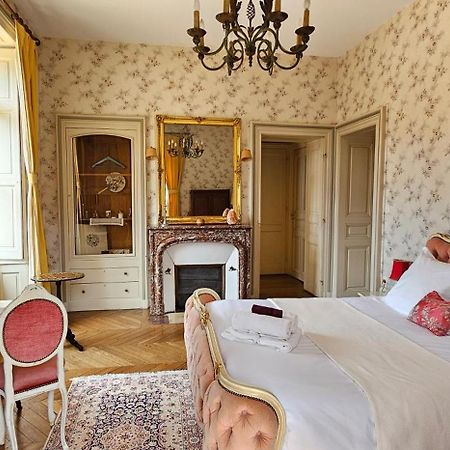 Chateau De Montpatey Bed & Breakfast Couches Dış mekan fotoğraf