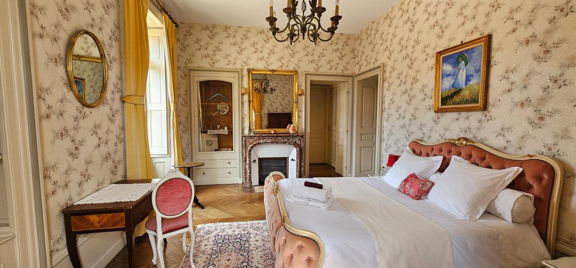 Chateau De Montpatey Bed & Breakfast Couches Dış mekan fotoğraf